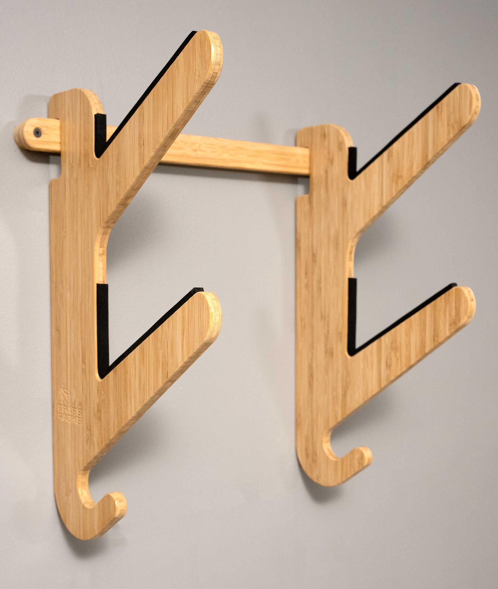 Wood snowboard rack online