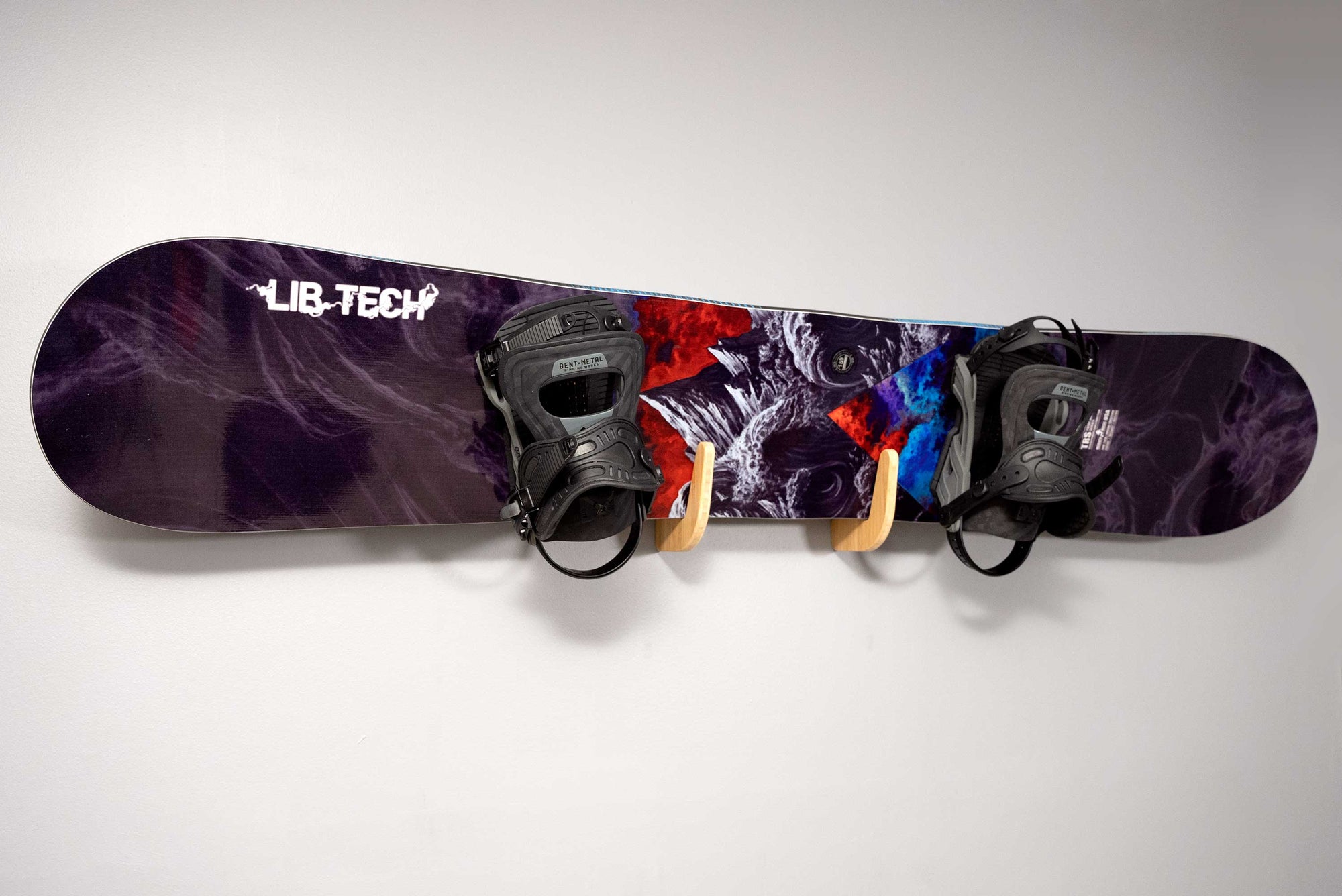 Snowboard Store Racks Bamboo Snowboard Rack & Skateboard Rack | Adjustable Wall-Mounted Rack ...