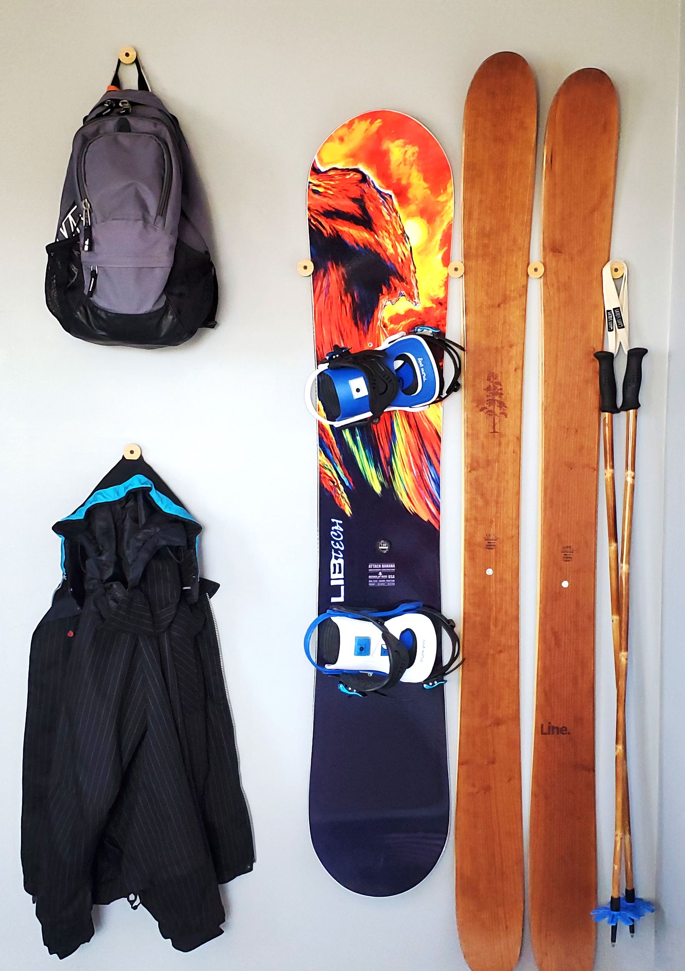 Snowboard Store Racks Bamboo Snowboard Rack | Flush Wall-Mount Indoor and Garage Storage ...